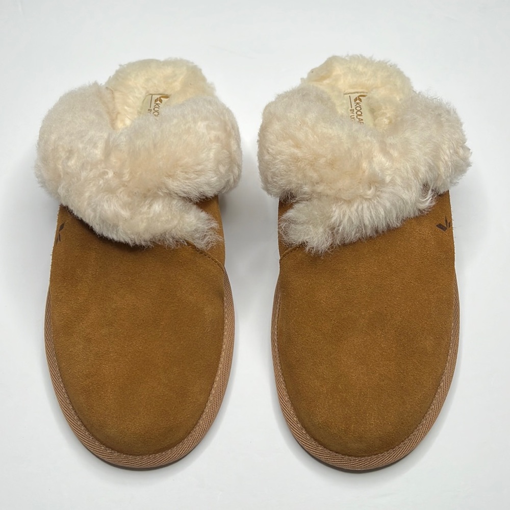 - Kookaburra by Ugg slip on slippers size 10